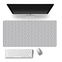 Lade das Bild in den Galerie-Viewer, XXL Mauspad mit bunten Bogen