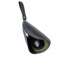 Lade das Bild in den Galerie-Viewer, Outdoor Mauspad und Maustasche